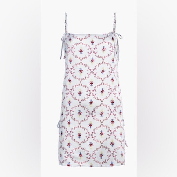 Hill House Home 2 piece set- Nima dress and Tati silk Teddy/- Cabernet Trellis - Picture 4 of 11